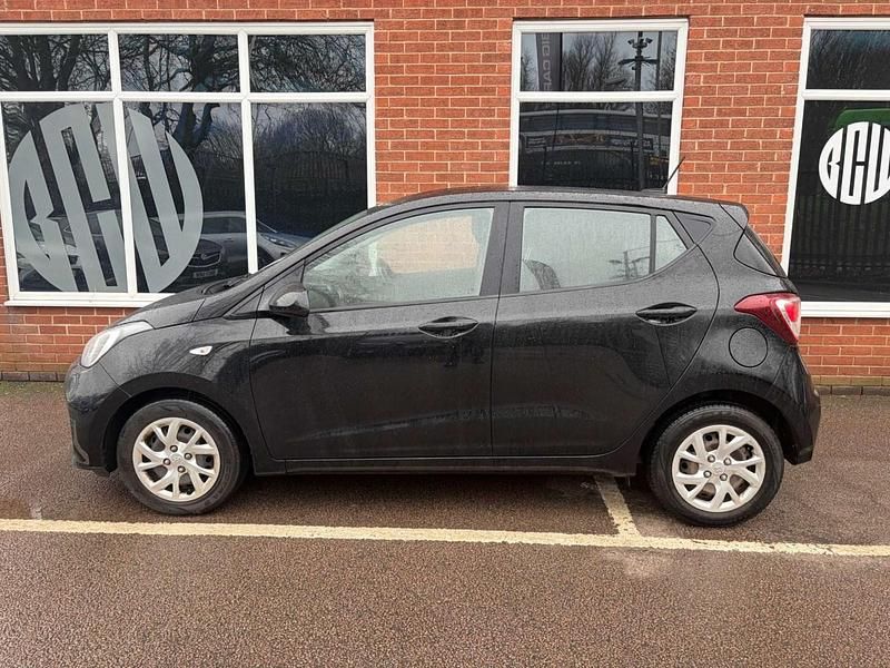 Used Hyundai i10 SE 87 HP (63 kW) 2019 Black Hatchback