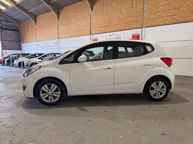 Used Hyundai ix20 Active 2015 White Hatchback