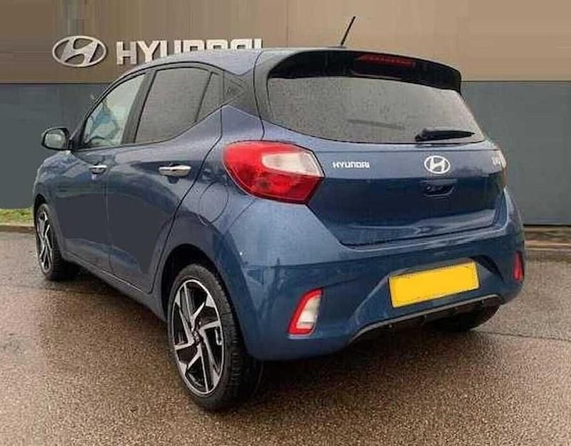 New Hyundai i10 Premium 79 HP (58 kW) 2025 Blue Hatchback