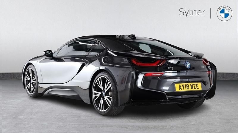 Used BMW i8 357 HP (262 kW) 2018 Grey Coupe