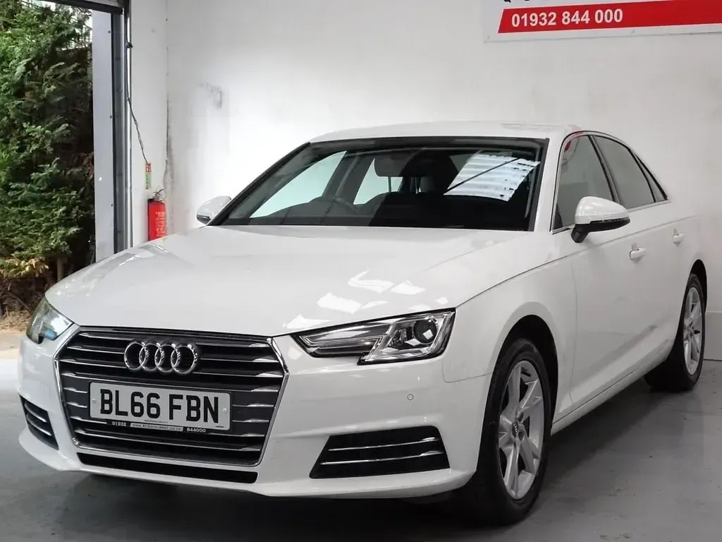 Used Audi A4 Sport 150 HP (110 kW) 2017 White Sedan