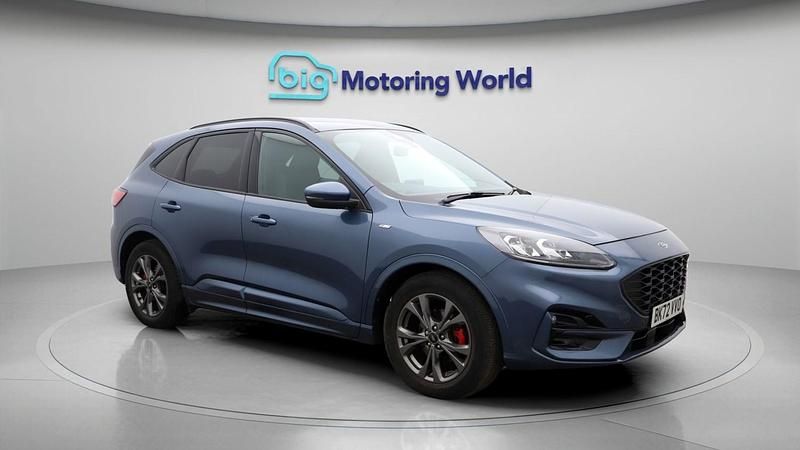 Used Ford Kuga ST-Line 150 HP (110 kW) 2022 Blue SUV