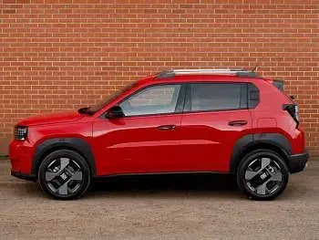 New Fiat Grande Panda La Prima 110 HP (80 kW) 2026 Red Hatchback