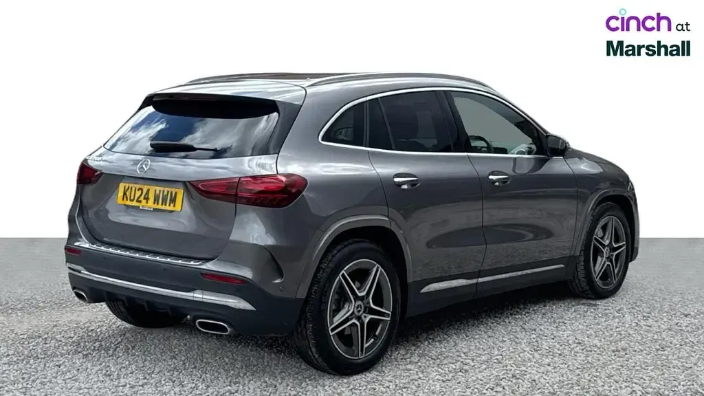 Used Mercedes GLA200 Executive 163 HP (119 kW) 2024 Mountain grey metallic SUV