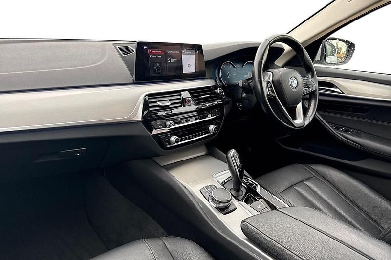 Used BMW 530 Comfort Edition 261 HP (191 kW) 2017 Silver Sedan