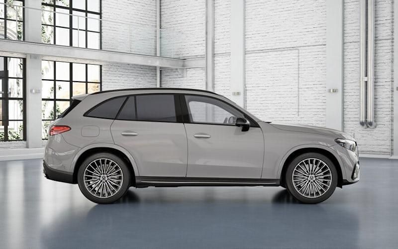 New Mercedes GLC300 AMG Line Premium Plus 258 HP (189 kW) 2025 Estate