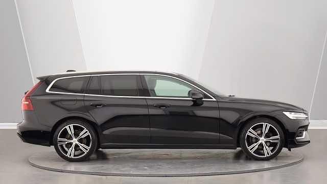 Used Volvo V60 Inscription 190 HP (139 kW) 2019 Estate
