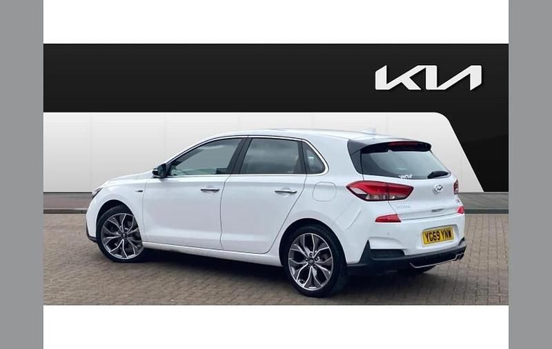 Used Hyundai i30 N Line 140 HP (102 kW) 2019 White Hatchback