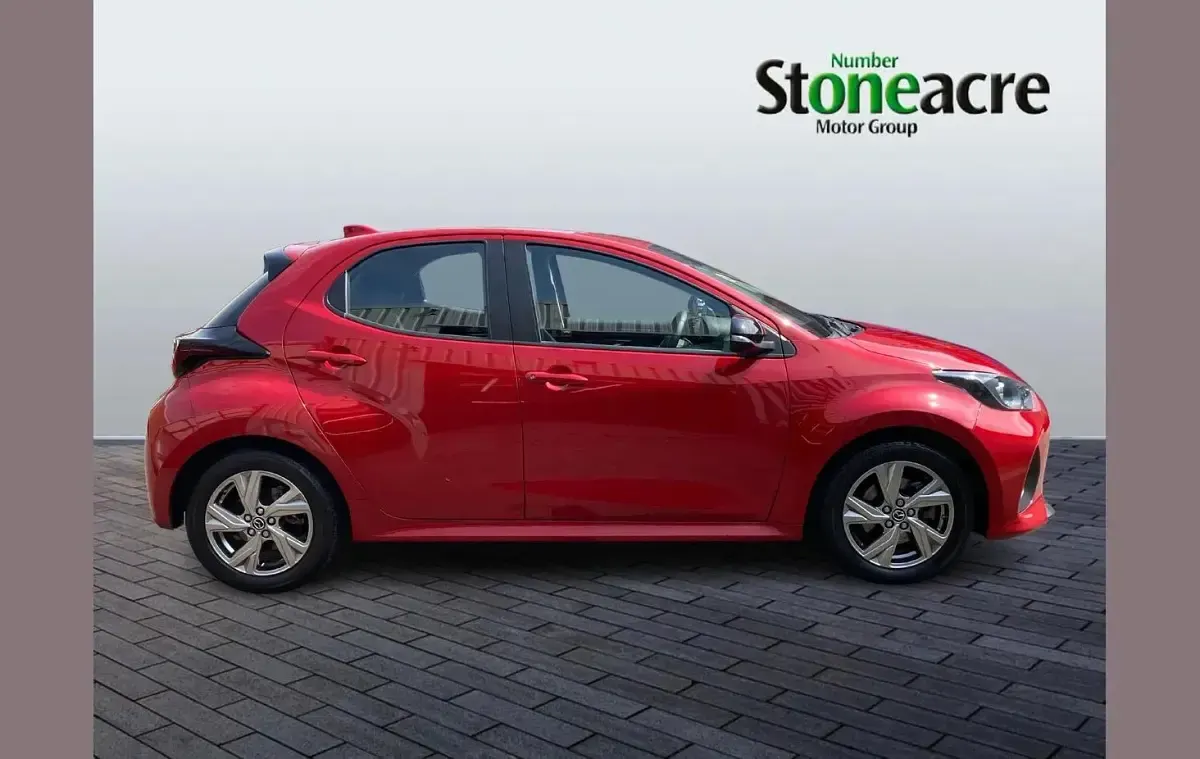Used Mazda 2 Exclusive-Line 116 HP (85 kW) 2024 Red Hatchback