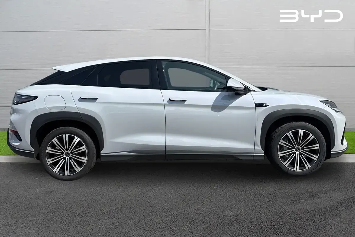 Used BYD Sealion 7 Comfort 83 kW (113 HP) 2025 Grey SUV