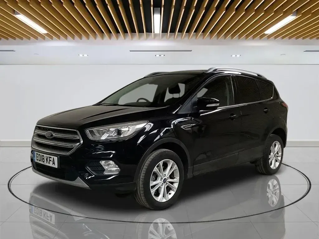 Begagnad Ford Kuga Titanium 150 HK (110 kW) 2018 Svart SUV