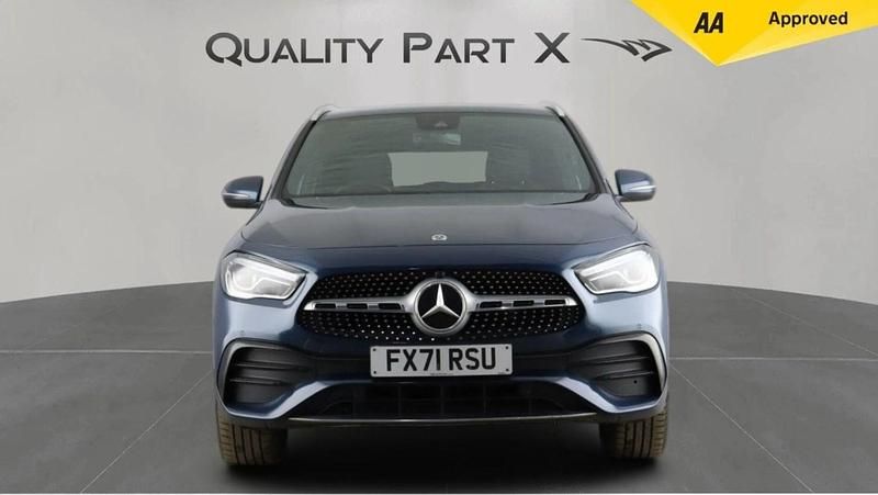 Used Mercedes GLA250 Exclusive 2021 Blue SUV