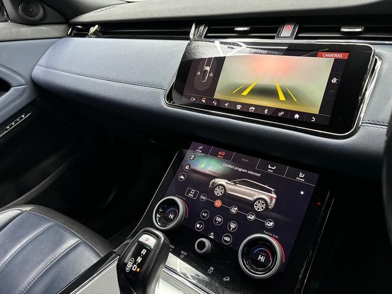 Used Land Rover Range Rover evoque SE Dynamic 2019 White Estate