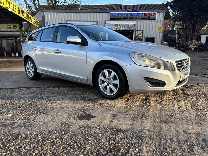 Used Volvo V60 163 HP (119 kW) 2011 Silver Estate