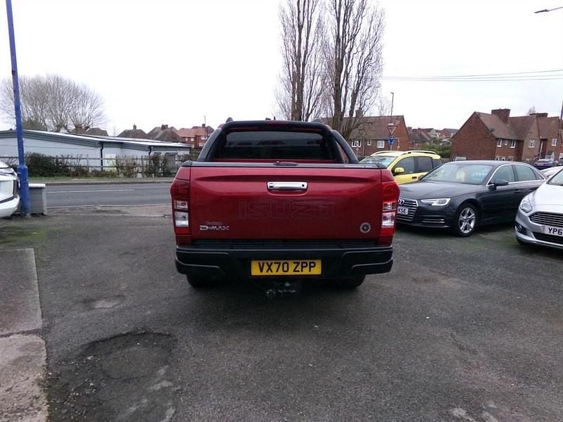 Used Isuzu D-Max 2020 Red Pickup
