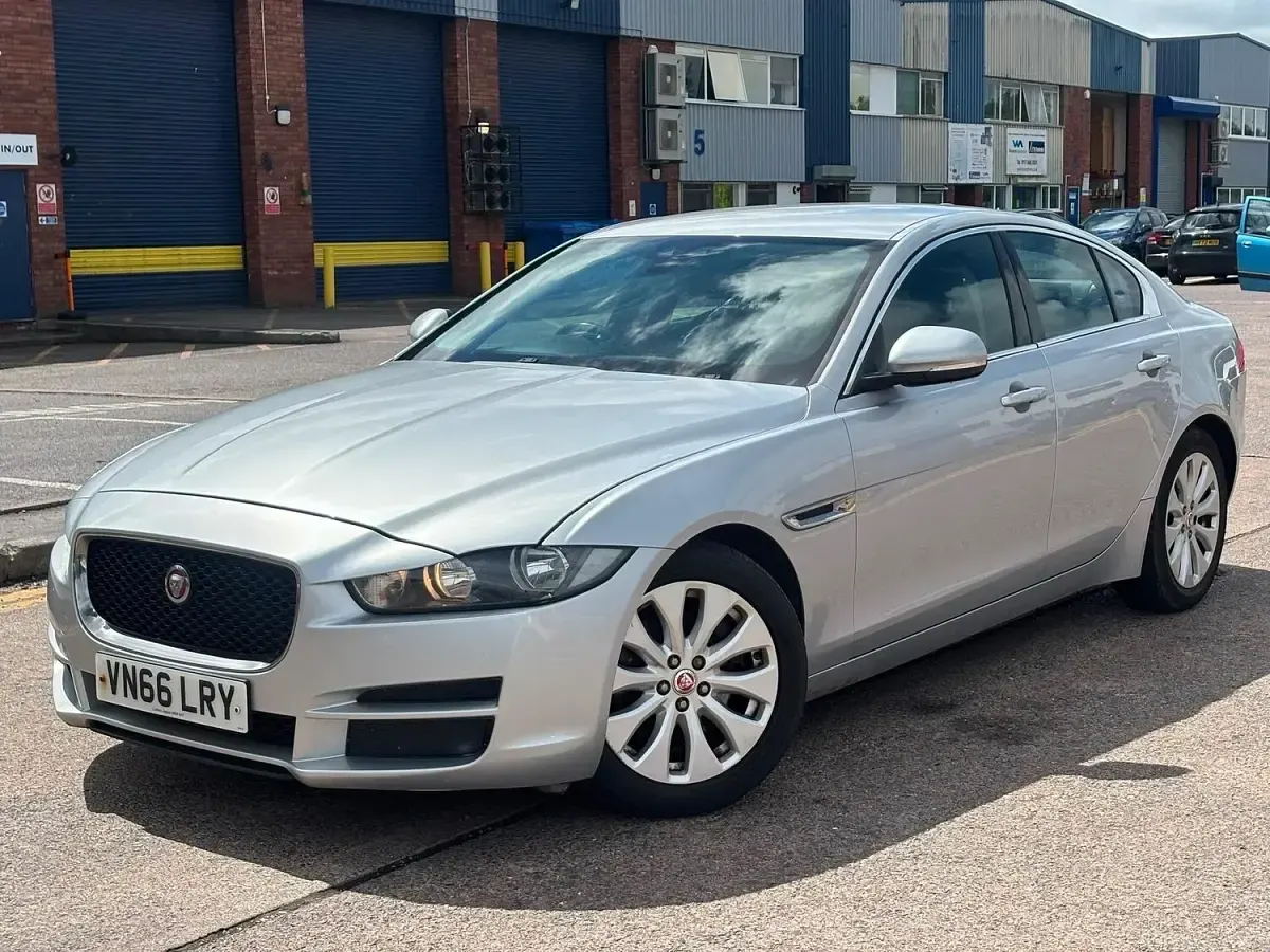 Used Jaguar XE Prestige 2016 Silver Sedan