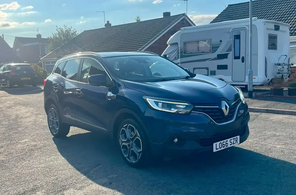 Used Renault Kadjar Dynamique 130 HP (95 kW) 2017 Blue SUV