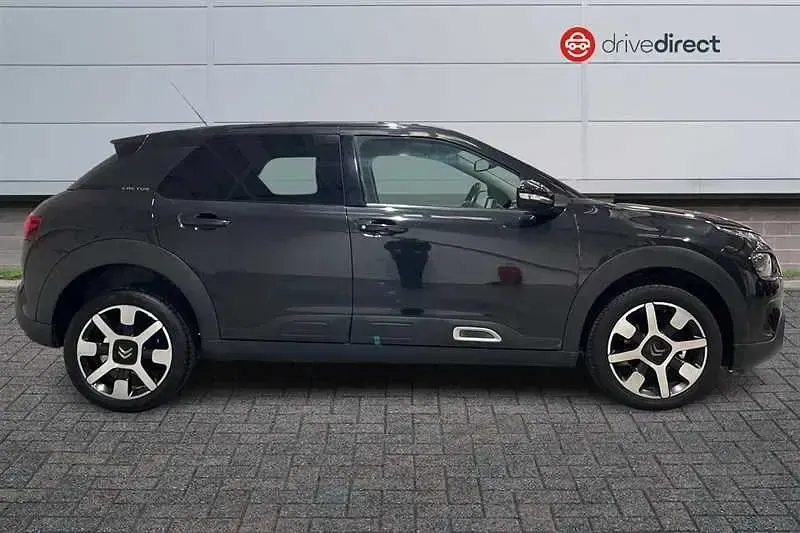 Usado Citroën C4 Cactus Flair 110 HP (80 kW) 2019 Preto Citadino