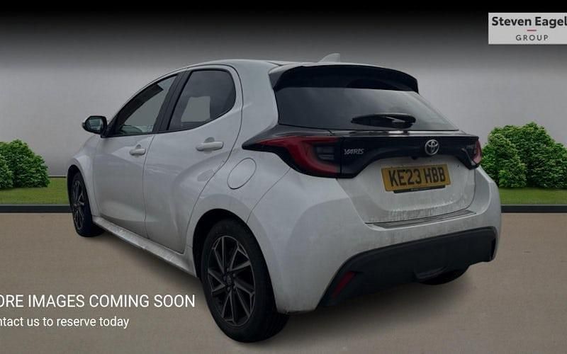 Used Toyota Yaris Hybrid Design 116 HP (85 kW) 2026 Hatchback