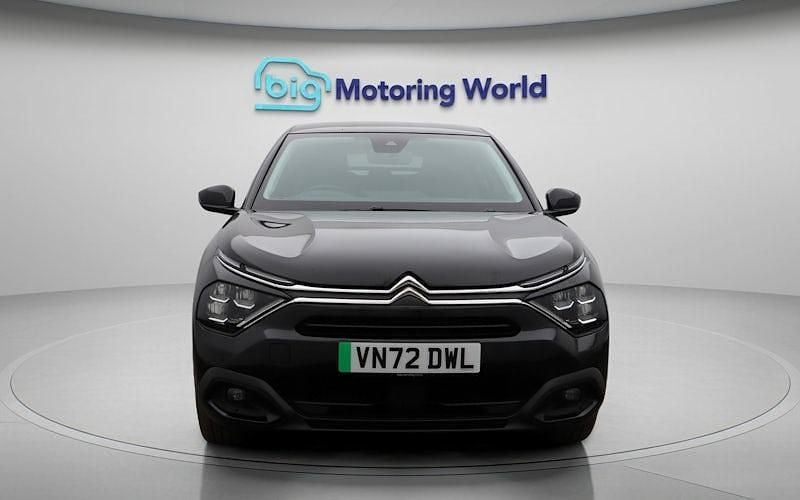 Used Citroën e-C4 Shine 100 kW (136 HP) 2022 Black Hatchback