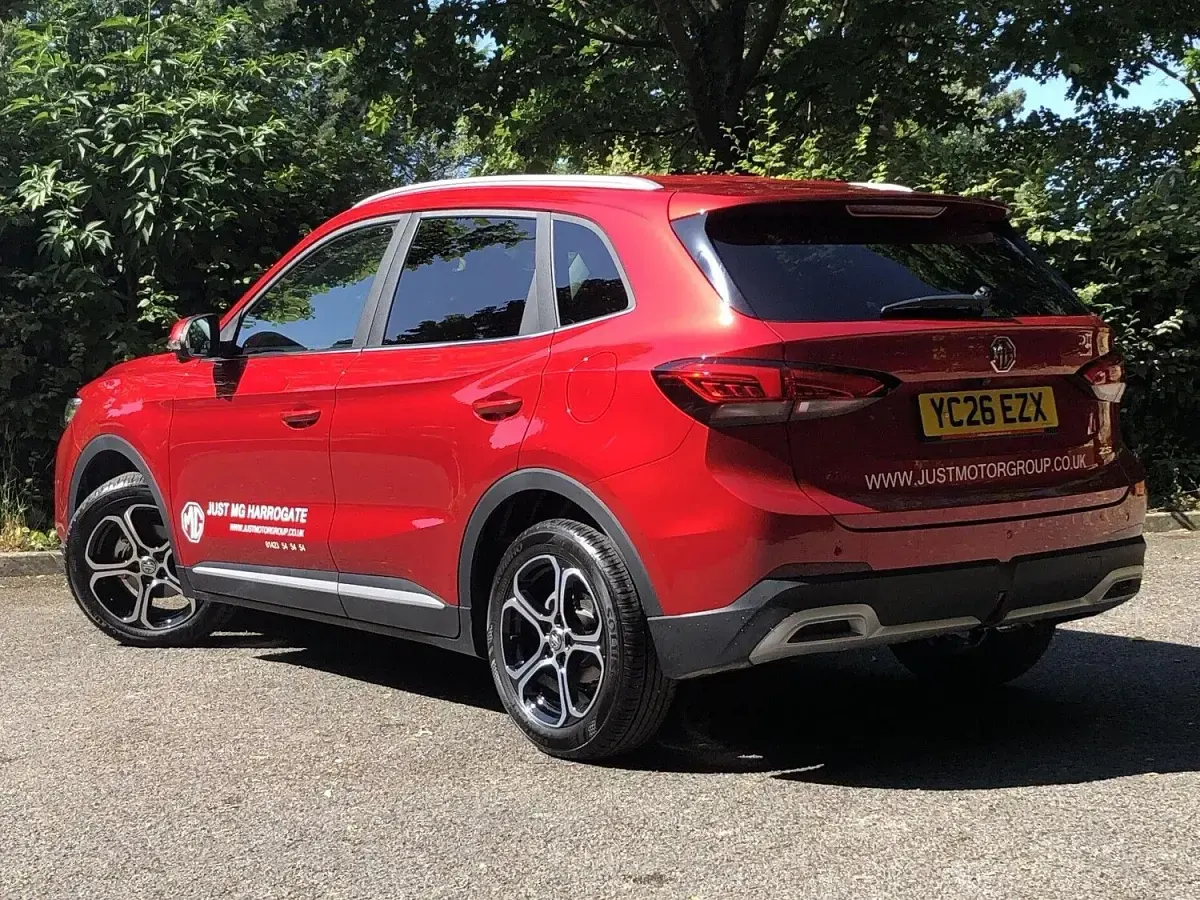 New MG ZS SE 116 HP (85 kW) 2026 Red SUV