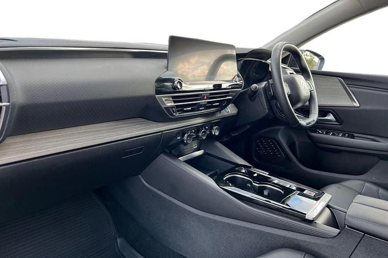 Blue Used 2024 Citroën C5 X PureTech Estate | £19,990 (Fair price) - Image 1/4