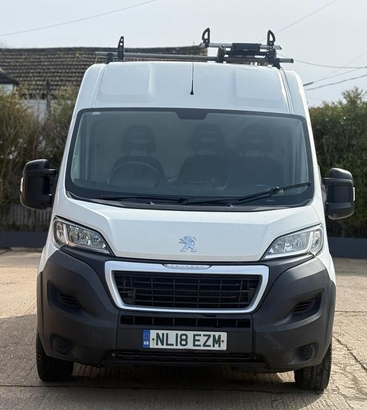 Used Peugeot Boxer 130 HP (95 kW) 2018 White Van