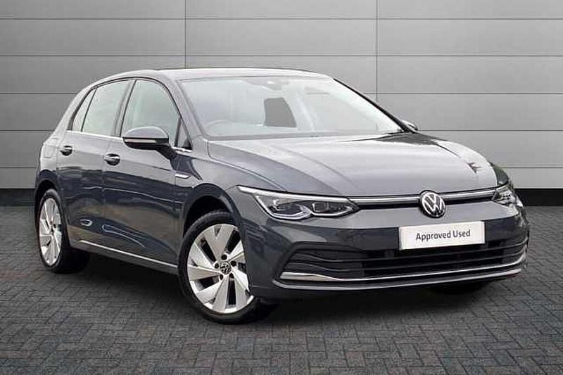 Used 2024 VW Golf VIII | £22,195 (Fair price) - Image 1/4