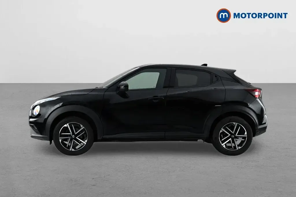 Used Nissan Juke N-Connecta 2024 Black SUV