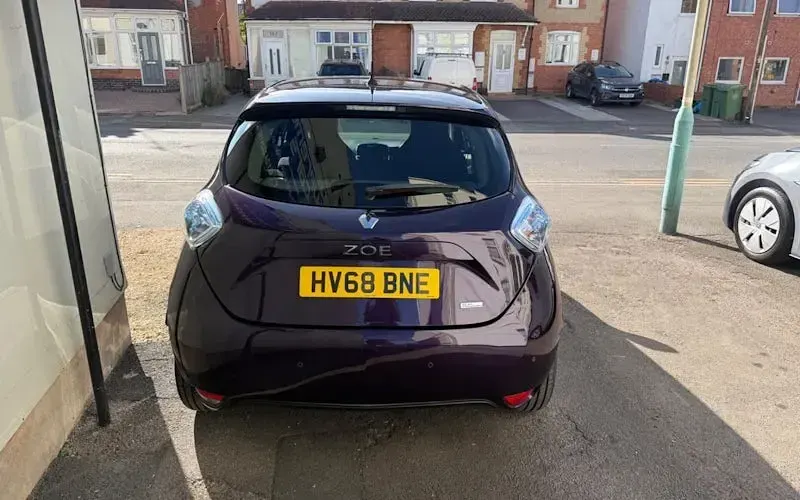 Used Renault Zoe Dynamique 80 kW (109 HP) 2018 Hatchback