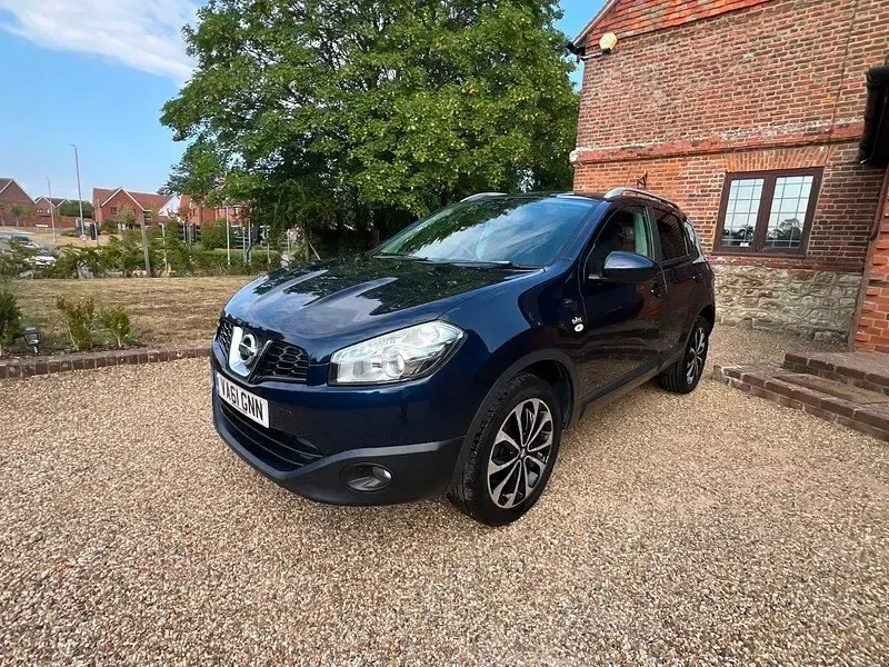 Used Nissan Qashqai N-TEC 110 HP (80 kW) 2012 Blue SUV