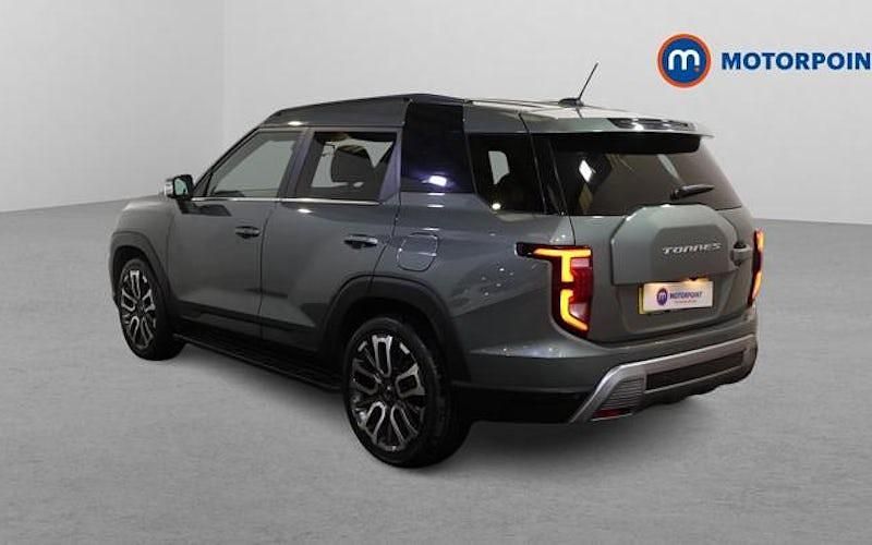 Used Ssangyong (KGM) Torres 163 HP (119 kW) 2024 Green SUV