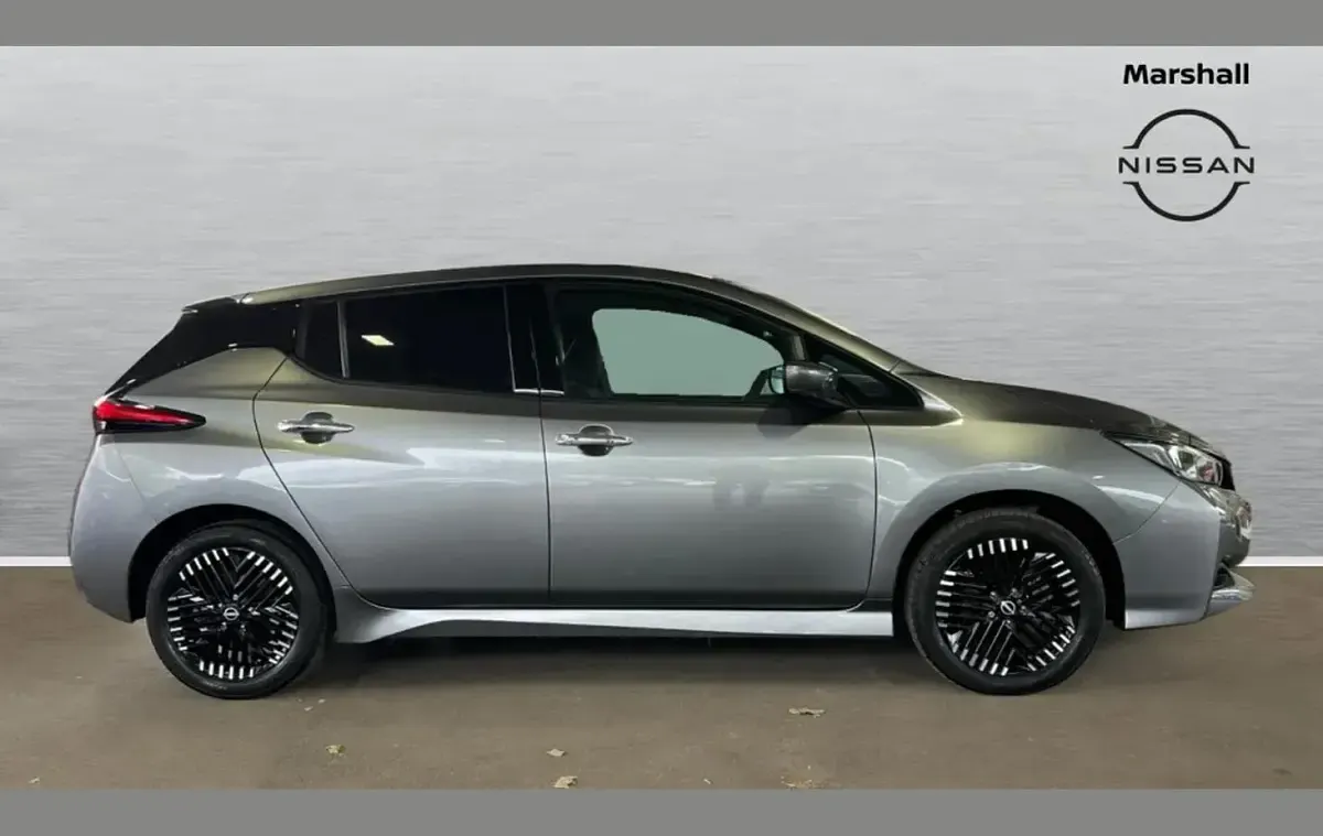 Used Nissan Leaf Tekna 160 kW (218 HP) 2023 Grey Hatchback