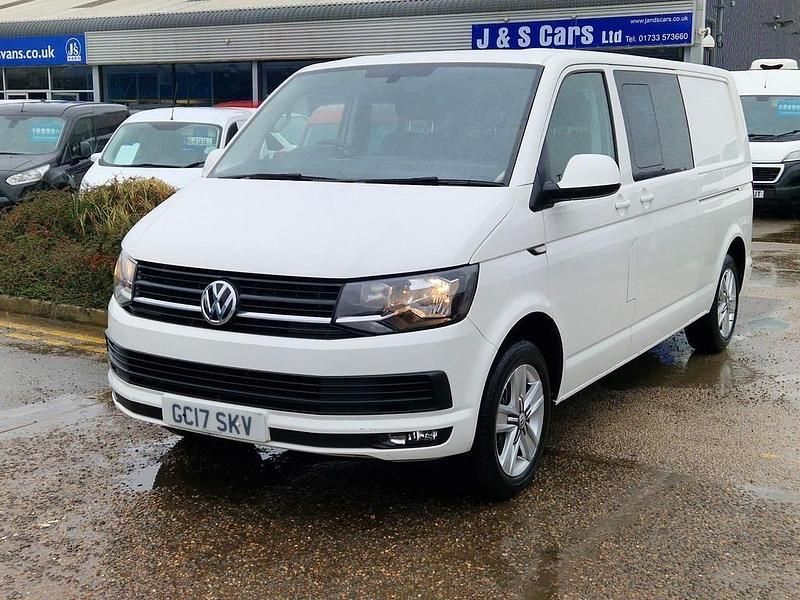 Used VW T6 Highline 148 HP (108 kW) 2017 White Van