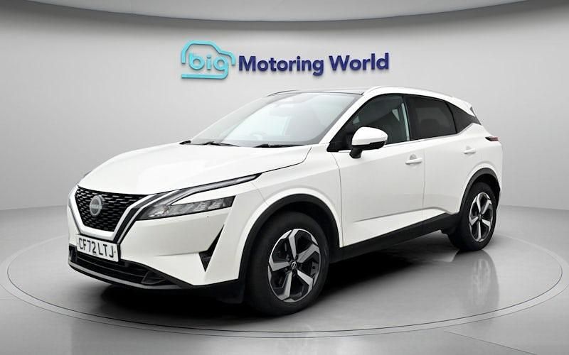 Used Nissan Qashqai N-Connecta 140 HP (102 kW) 2023 White SUV