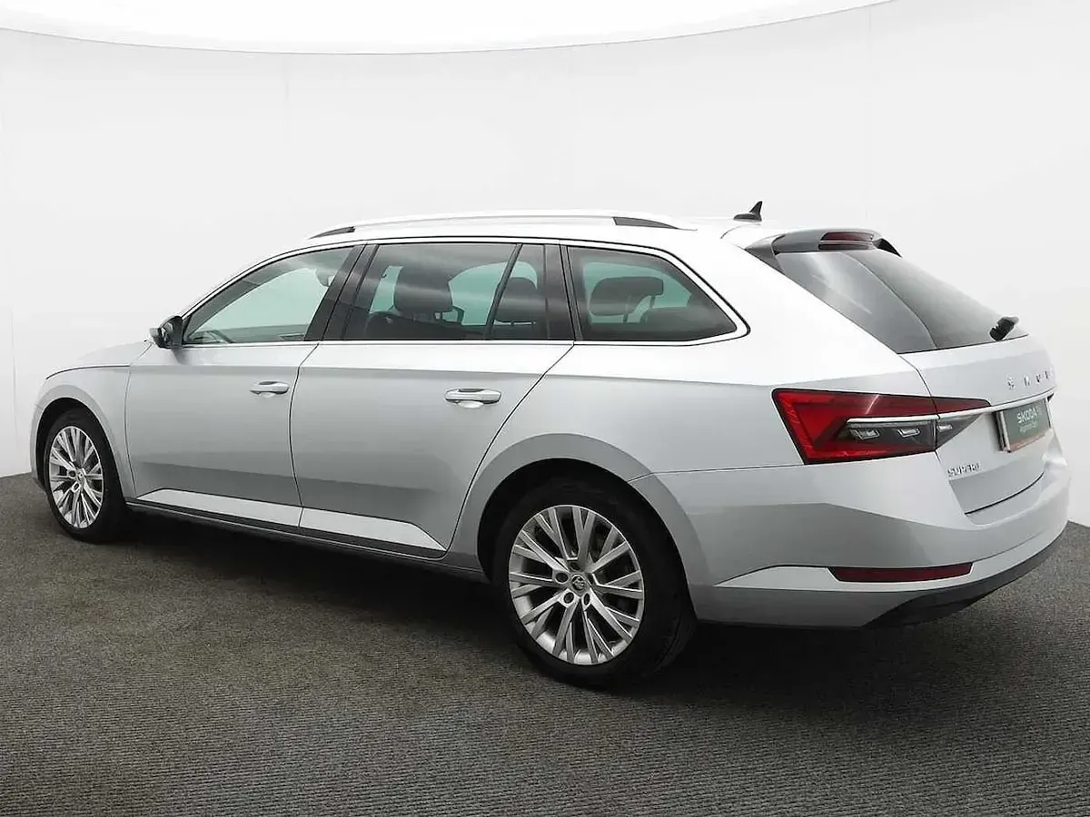Used Skoda Superb SE L 150 HP (110 kW) 2023 Silver Estate