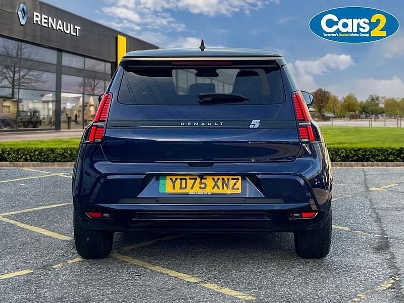 New Renault R5 Iconic 89 kW (122 HP) 2025 Blue  Hatchback