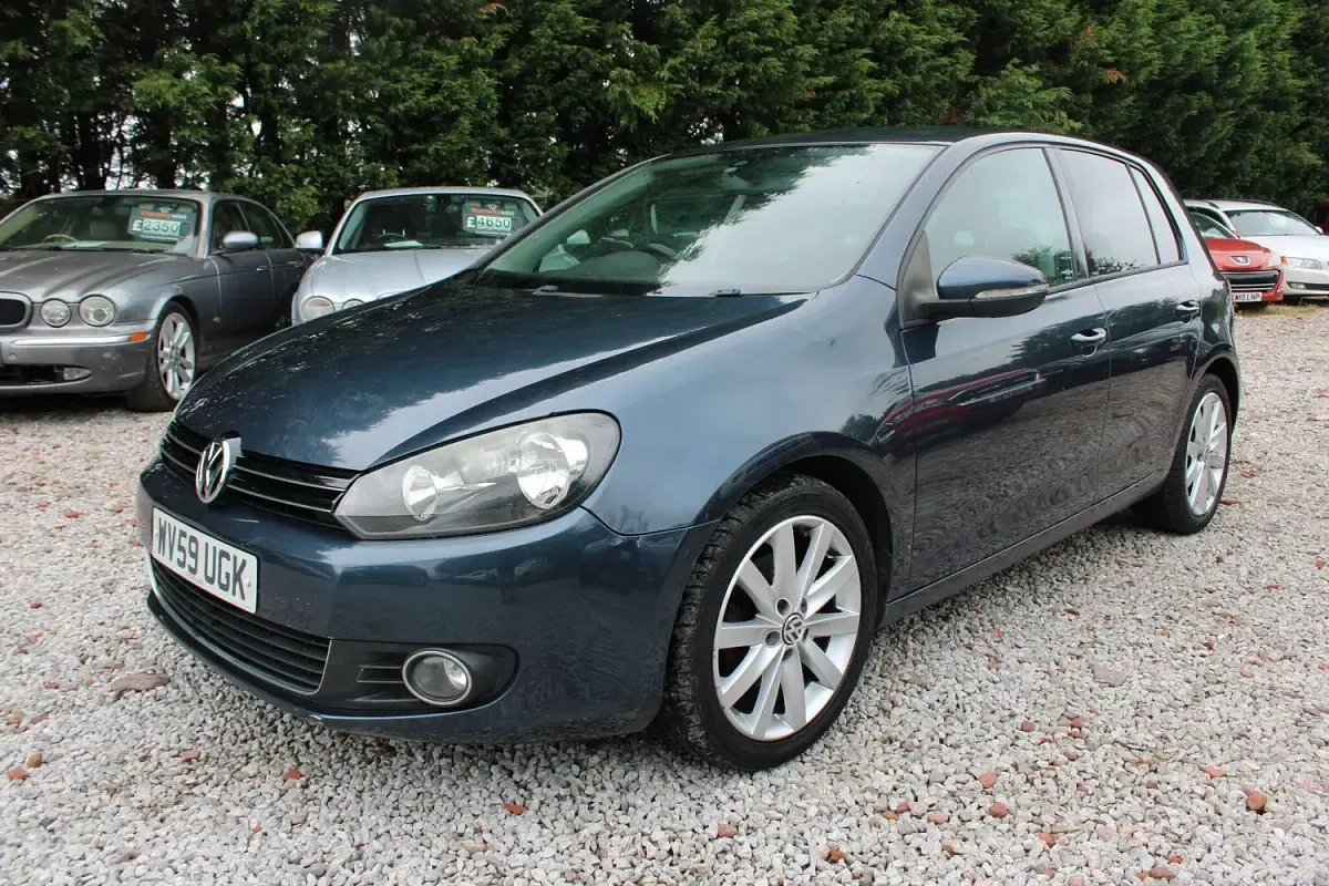 Used VW Golf VI GT 140 HP (102 kW) 2009 Blue Hatchback