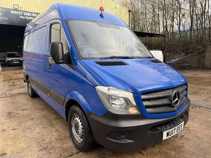 Used Mercedes Sprinter 112 HP (82 kW) 2017 Blue Van