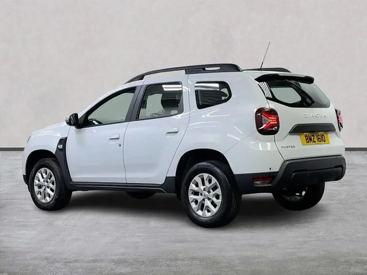 Used Dacia Duster Expression 150 HP (110 kW) 2023 White SUV