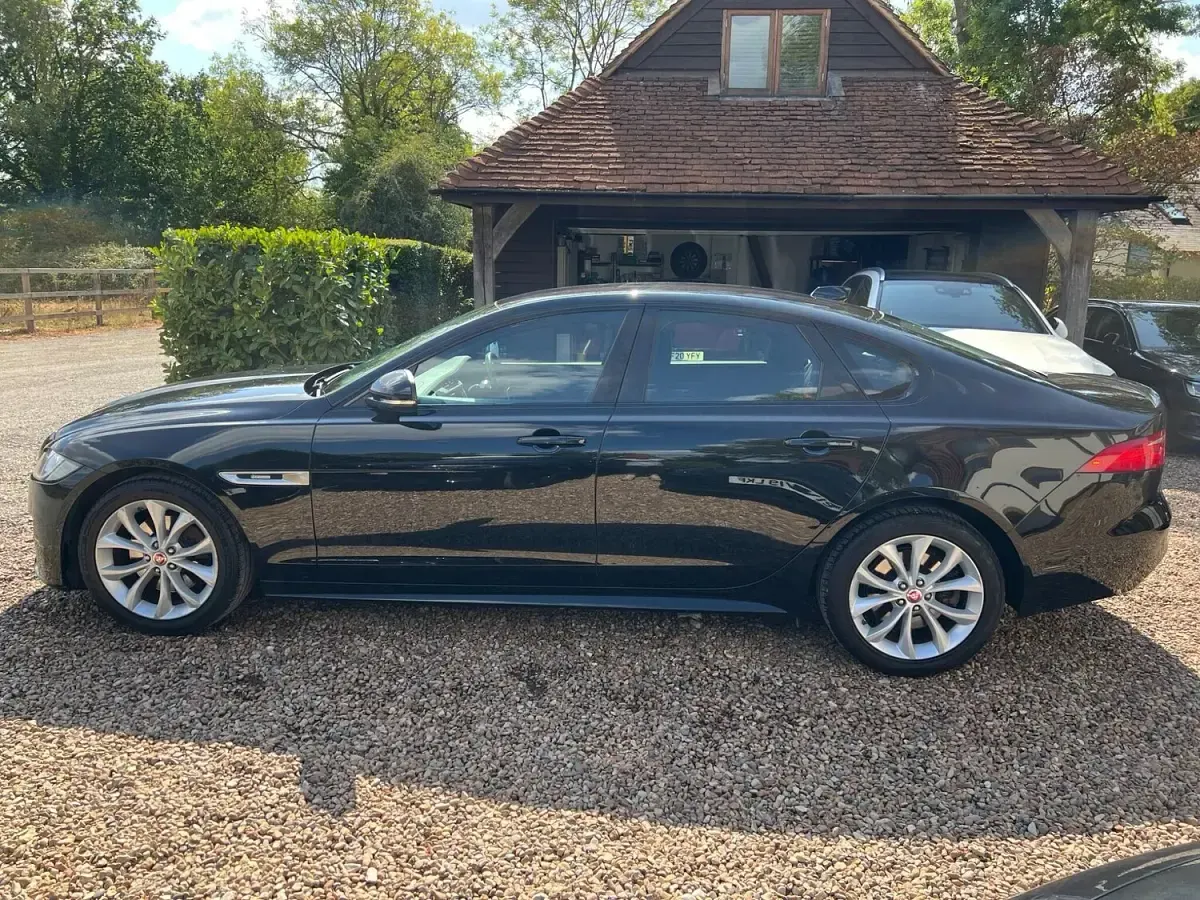 Used Jaguar XF R-Sport 177 HP (130 kW) 2016 Black Sedan