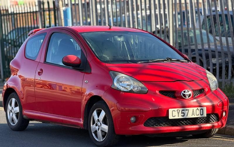 Red Used 2007 Toyota Aygo Hatchback | £1,495 (Super price) - Image 1/4