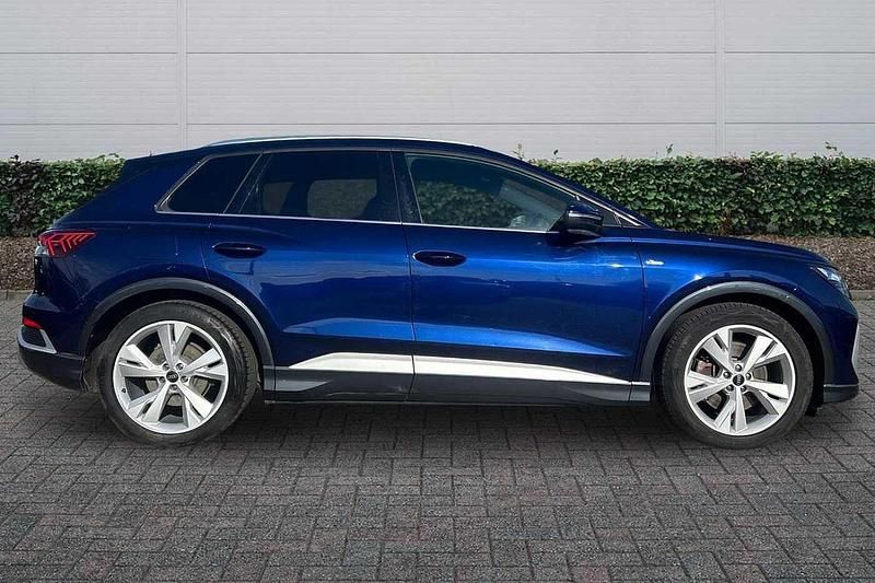 Used Audi Q4 e-tron S-Line 150 kW (204 HP) 2022 Blue SUV