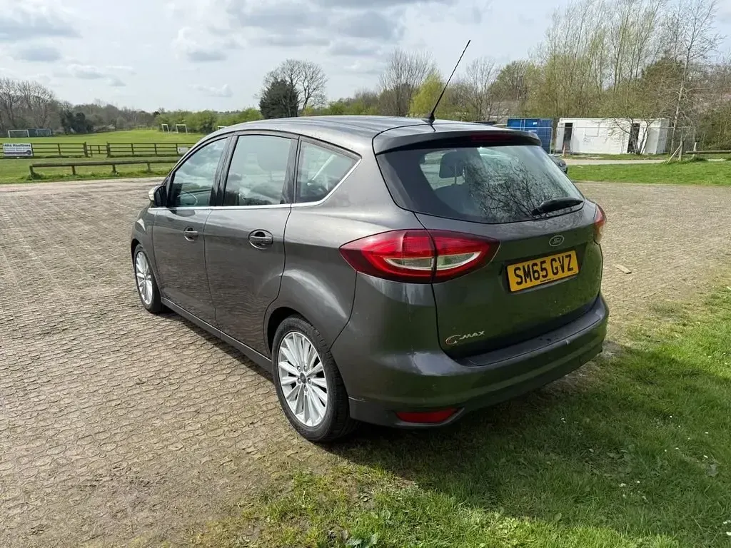 Używany Ford C-MAX Titanium 120 KM (88 kW) 2015 Szary Minivan