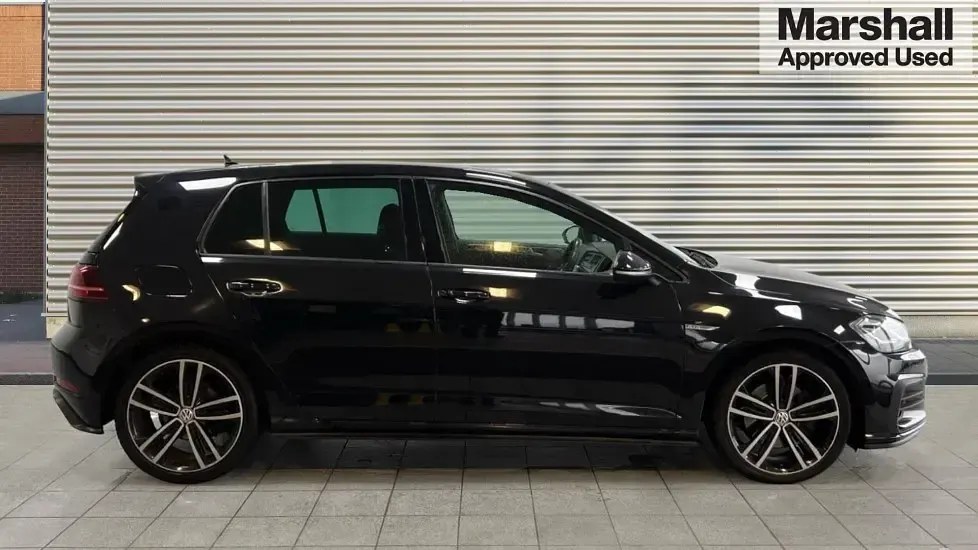 Used VW Golf VII GTD 184 HP (135 kW) 2019 Black Hatchback