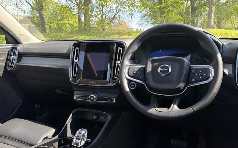 Usado Volvo XC40 Ultra 197 CV (144 kW) 2026 SUV