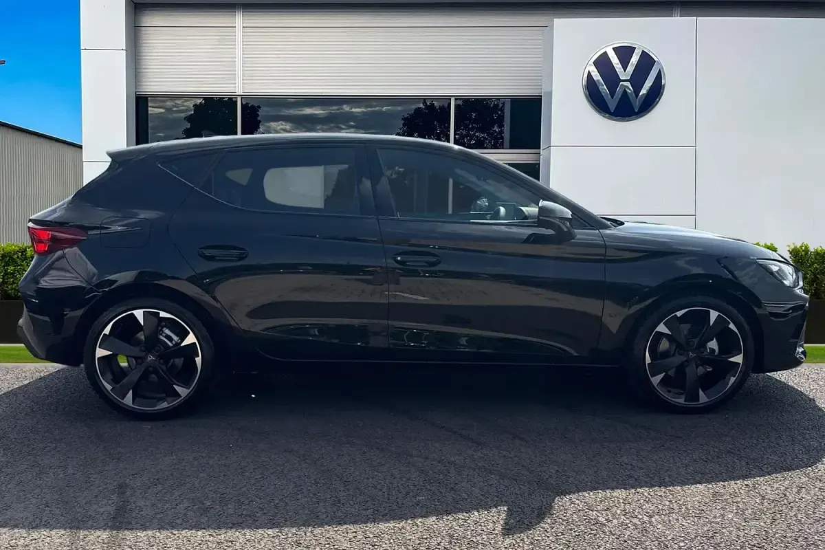 New Cupra Leon 2026 Black Hatchback