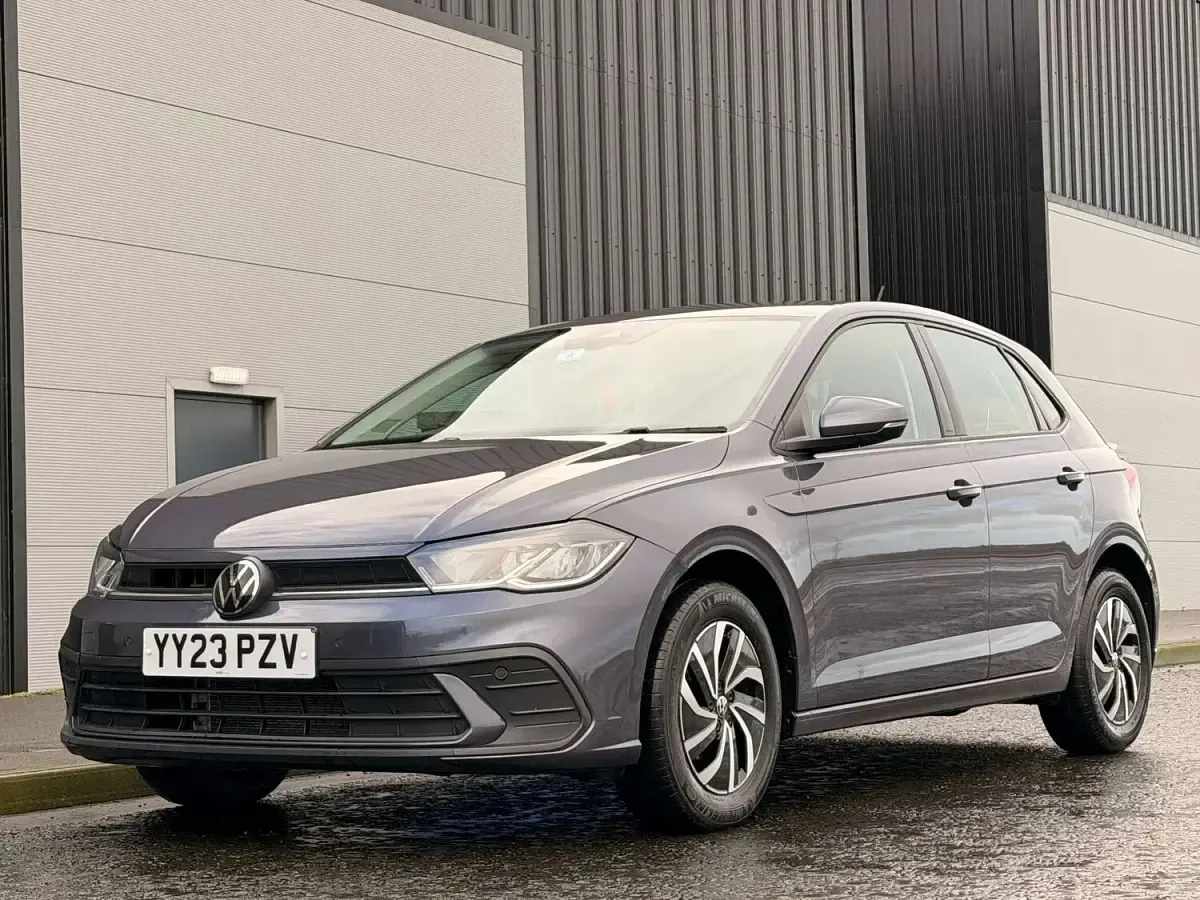 Used VW Polo Life 95 HP (69 kW) 2023 Grey Hatchback