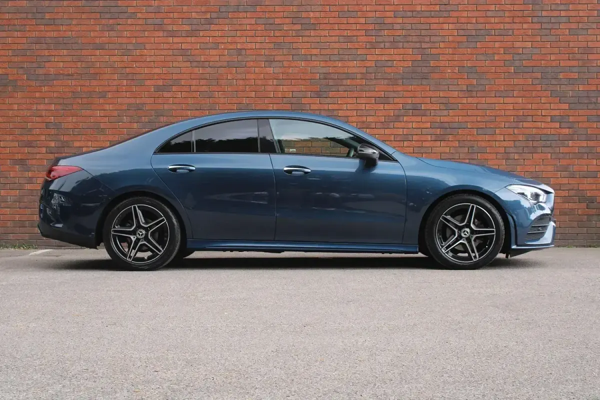 Used Mercedes CLA180 AMG Line Premium 136 HP (100 kW) 2023 Blue Coupe