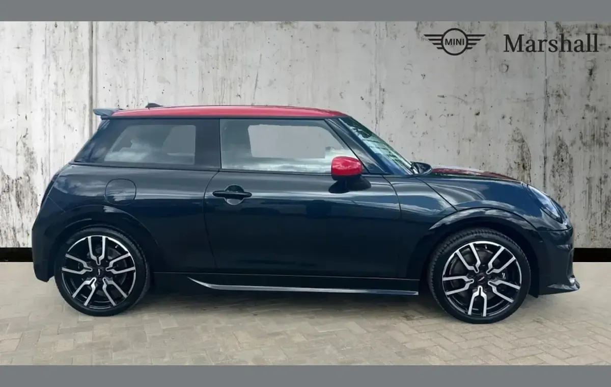 Used Mini Cooper Sport 154 HP (113 kW) 2024 Grey Hatchback